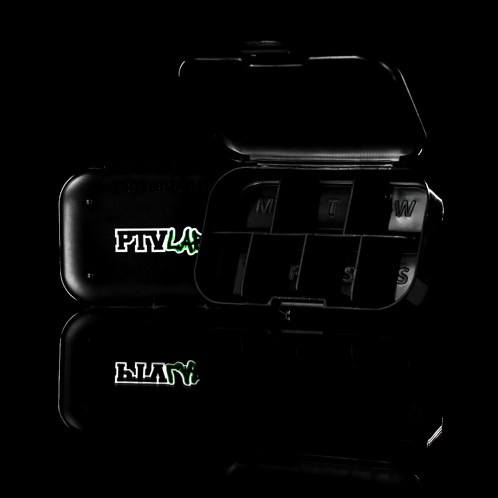 Pilleriboksi avattuna – 7 lokeroa viikon jokaiselle päivälle lisäravinteiden säilytykseen